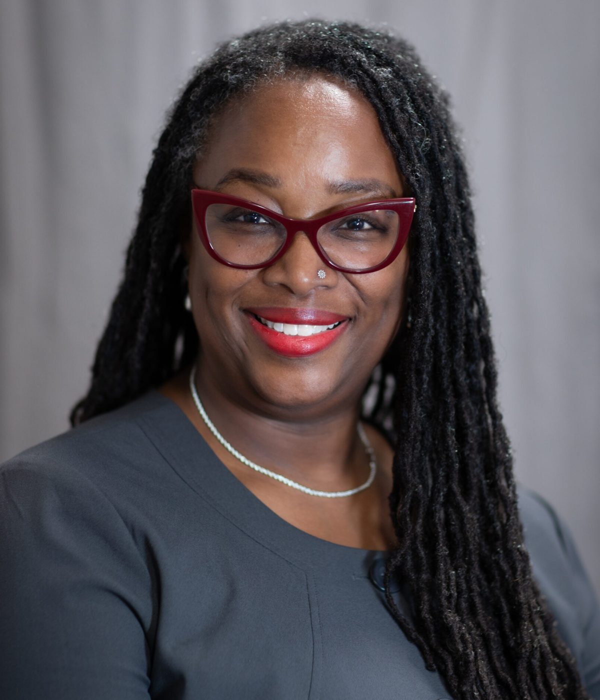 AlisaWashington-head shot